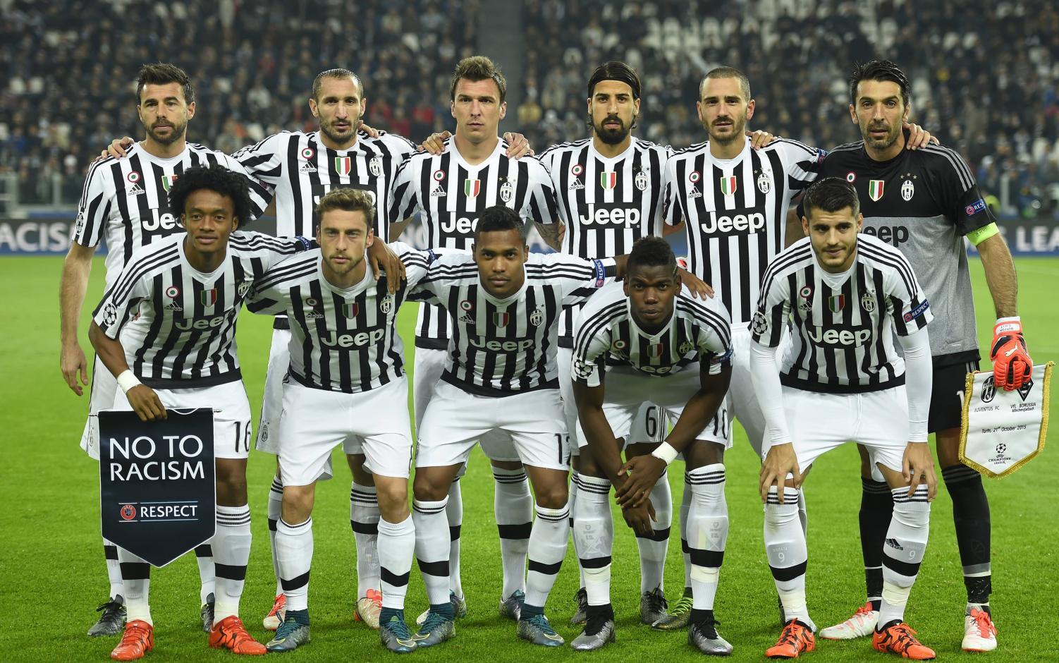 贝蒂斯迎战巴塞罗那：西甲第15轮焦点战一触即发！（西甲第15轮重头戏：贝蒂斯对阵巴塞罗那，开战在即！）